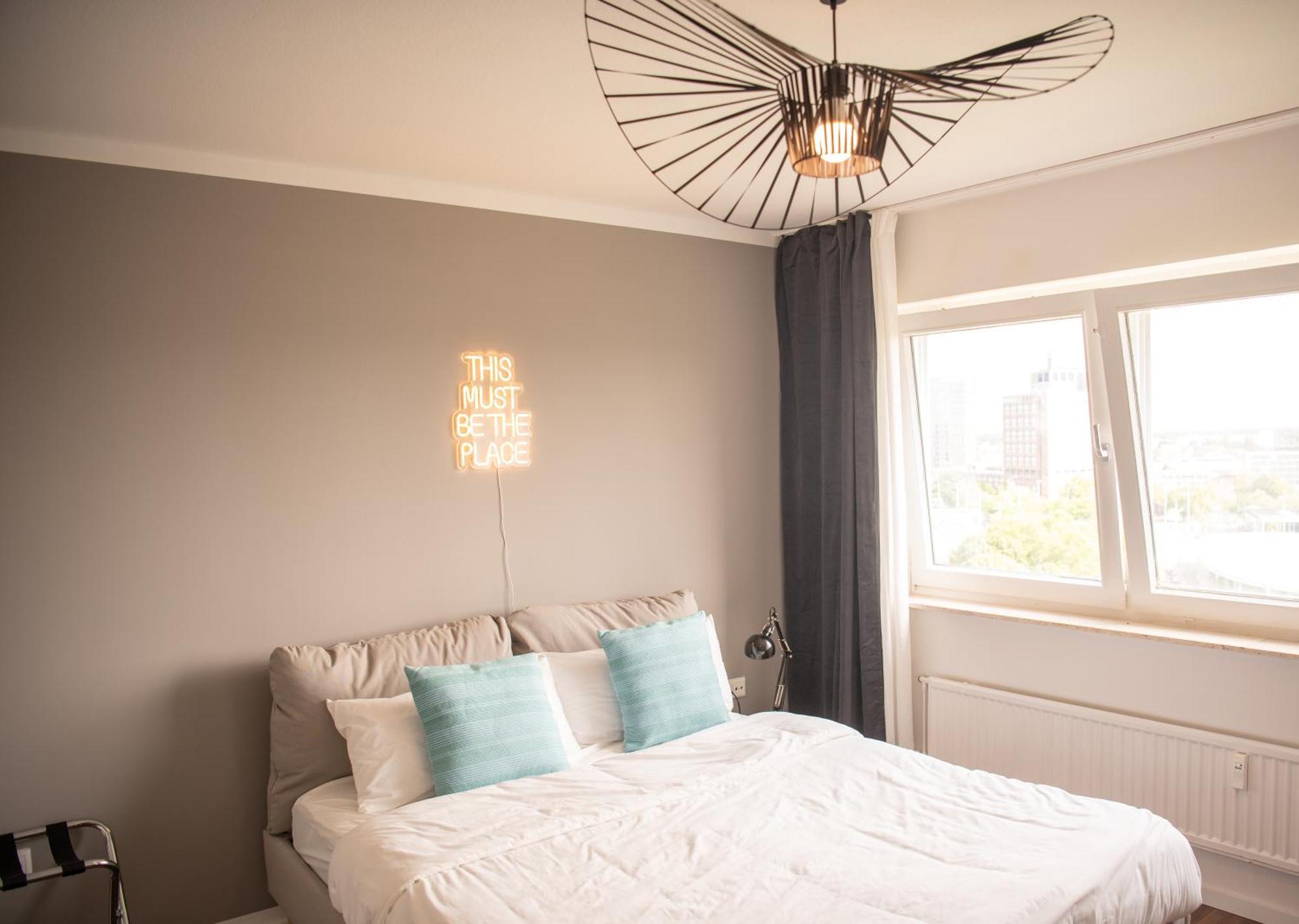 Apartments Strauss Near Bs-Hauptbahnhof บราวน์ชไวก์ ภายนอก รูปภาพ